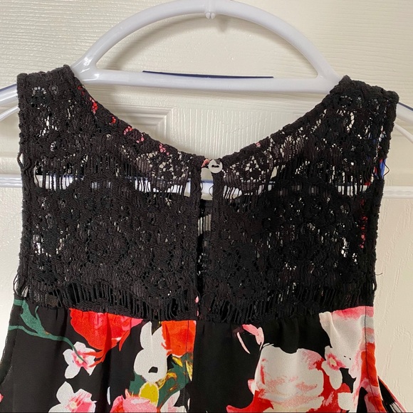 Guess Top - Picture 6 of 8